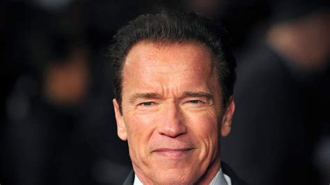 Arnold Schwarzeneggers Mentor Joe Weider Dies World News Sky News