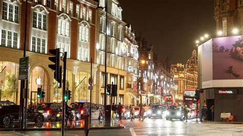 Harvey Nichols Store In London Knightsbridge London Uk December 20