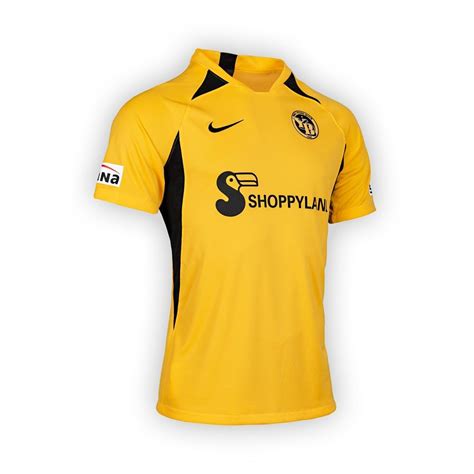 In der zweiten runde der neuen credit suisse super league saison trifft meister yb auf rekordmeister gc. YB Trikot Home 19/20 - BSC Young Boys AG