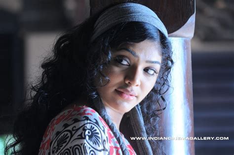 Kochunda Reema Kallingal Actress Photosstills