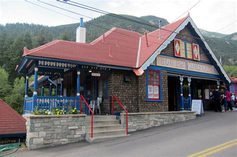 colorado manitou springs pikes peak  railway depot