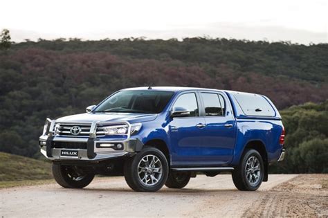 4x2 g variants sport 17. Toyota HiLux Canopy: Best Options, Prices & Manufacturers ...