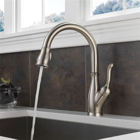 Customs services and international tracking provided. Delta 9178-SP-DST - Leland Kitchen Faucet
