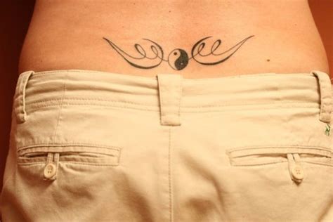 30 Back Waist Tattoos For Girls Dövme