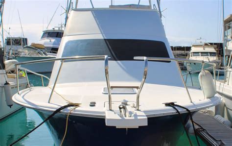 Luhrs 34 Convertible Canary Yacht Brokers