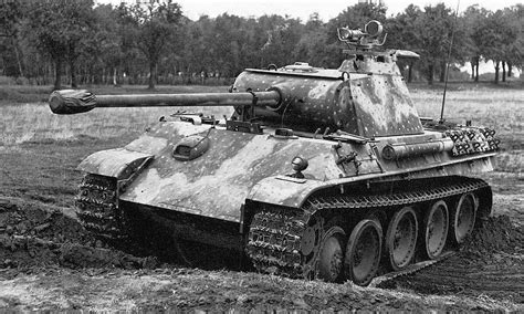 Paper Panthers The Panzerkamfwagen V Panther Tanks Fimfiction