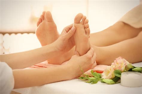 reflexology treatment and specialist care mississauga erin mills