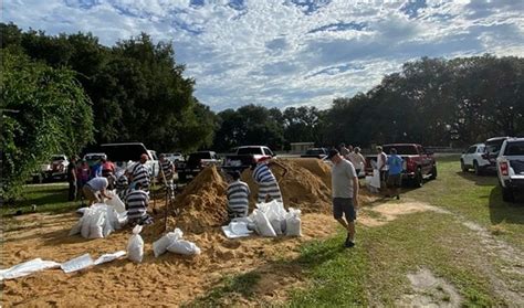 Florida Uses Unpaid Prison Labor To Prepare For Hurricane Idalia Florida News Orlando
