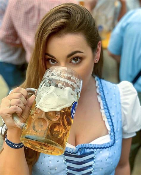 Pin On Oktoberfest Beer Maid Is That You It Is It Is You