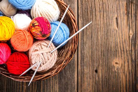 7 Best Yarns For Knitting Beginners The Creative Folk