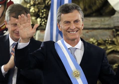 Bruno si seguís apoyando a macri después de todo lo que hizo, no hay remedio. YOUng | Argentina: l'iperliberista Mauricio Macri ed i ...