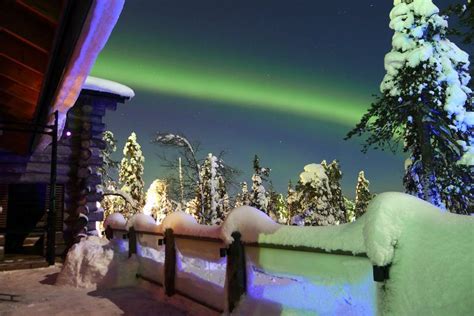 A Travel Guide To Finnish Lapland When Where And How To Go Aurora