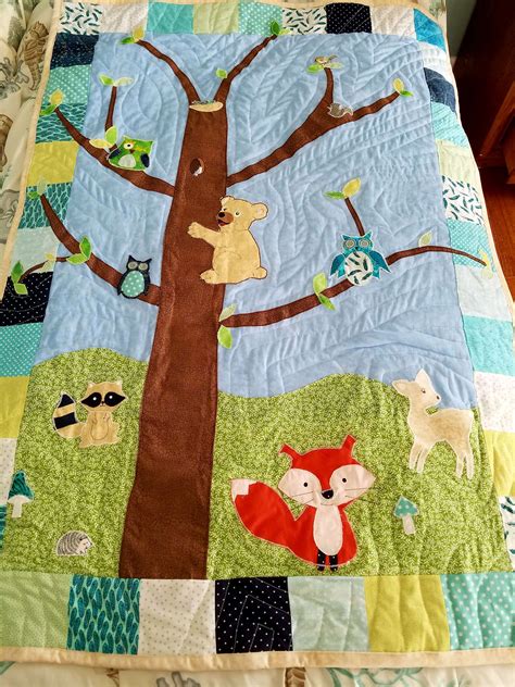 Woodland Animals Quilt For My Niece Quilts Animal Quilts Woodland