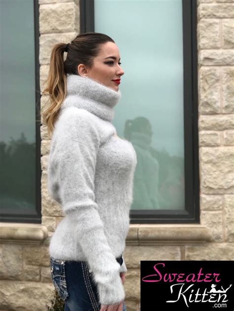 44 L Fuzzy And Fluffy Fitted Angora Sweater With Tight And High 100cm Turtleneck Ebay Angora