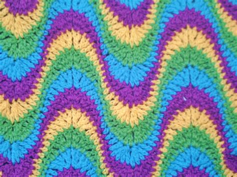 Three 3 Exaggerated Ripple Afghan Crochet Patterns 001e