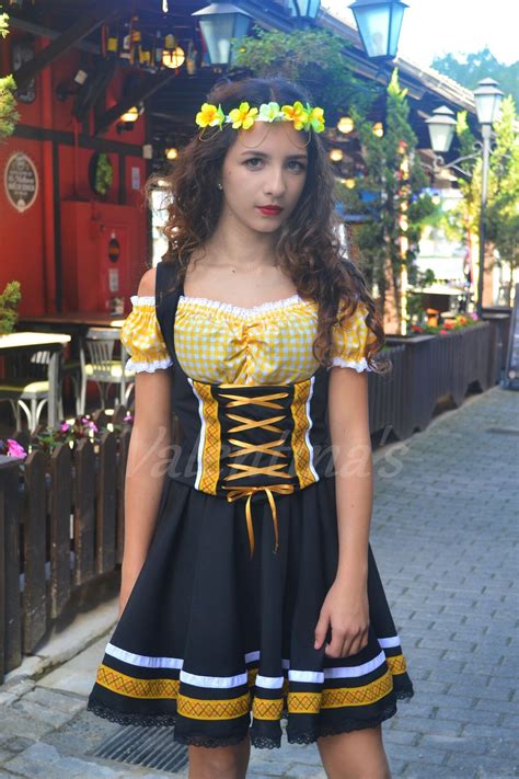 traje típico alemão frida para oktoberfest whatsapp 47 999429128 octoberfest beer beer girl