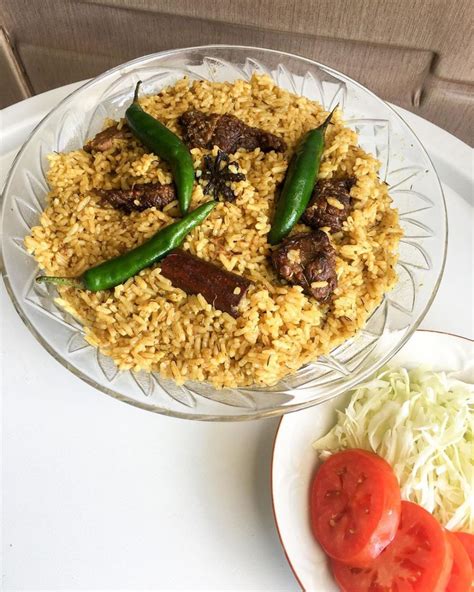 Nasi kebuli merupakan resep asli khas betawi yang sangat populer di indonesia. Daging Kurban Masih, Nih Resep Nasi Kebuli Simpel - GURU.OR.ID