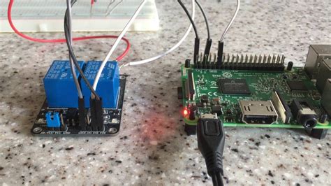 How To Wire A Relay Module For A Raspberry Pi Youtube