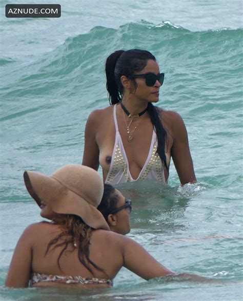 Claudia Jordan Nip Slip While Swimming In The Ocean Of Miami Beach Aznude