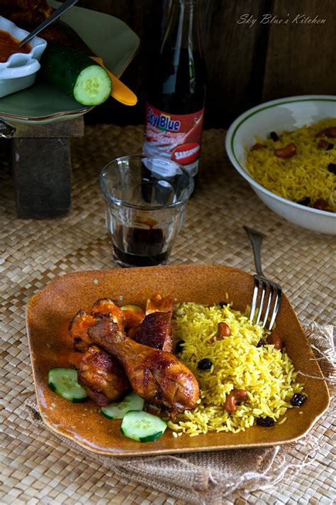 Melley Mey's Kitchen  ~ Nasi Komok ( Khao Mok Gai )...