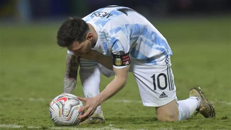 Com Messi No Topo Os 6 Melhores Batedores De Falta Do Mundo