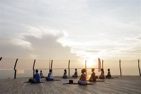 Marina Bay Sands Now Has Sunrise And Sunset Yoga Sessions On Its 57th
