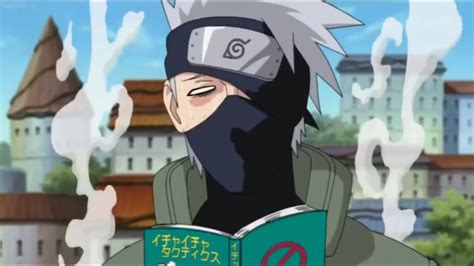 Naruto Kakashi Hatake Reading