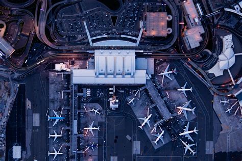 12 Amazing Aerial Views Of Airports Fear Of Flying Afraid Of Flying Aerial View