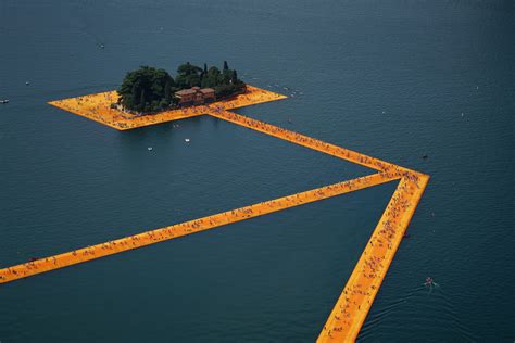 Giant Floating Piers On Italian Lake By Christo Most Beautiful Spots