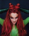 The 12 Coolest Halloween Costumes With Wigs | Uma thurman poison ivy ...