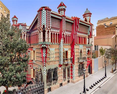 Casa Vicens Gaudís First House In Barcelona Dailyart Magazine