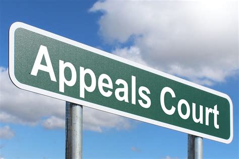 Appeals Court Free Of Charge Creative Commons Green Highway Sign Image