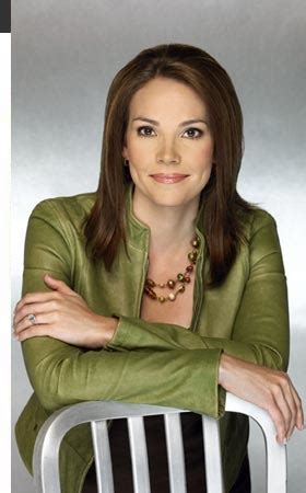 CNN Programs Anchors Reporters Erica Hill