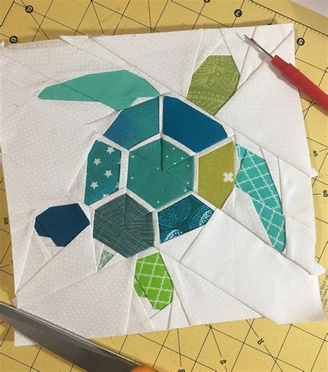 Turtle 20 Foundation Paper Piecing Pattern Swimming Hawaii Tropical
