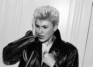 I'd never heard of her before. discorough