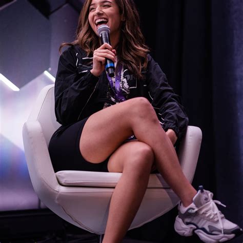 Pokimane Biography Net Worth Age Height And Real Name Abtc