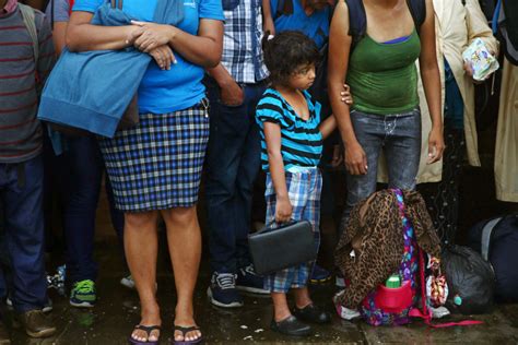 Caravan Of 3000 Migrants Prepares To Cross From Guatemala To Mexico