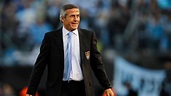 Uruguay's national team manager Oscar Tabárez achieves world record