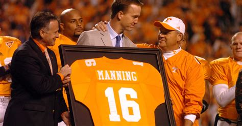 Tennessee Football Peyton Mannings Decisions That Changed His Life