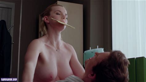 Betty Gilpin Nude The Fappening Photos Gif On Thothub