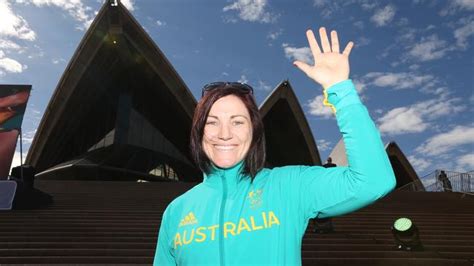 Anna Meares Retires Olympic Cyclist Flag Bearer Ends Career