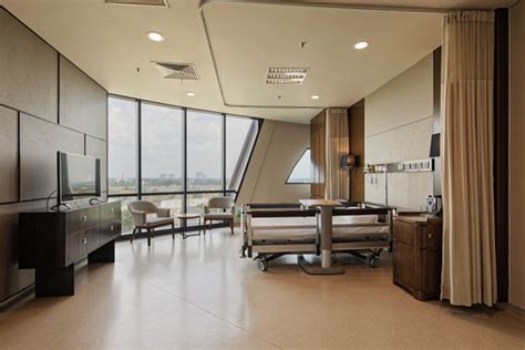 Premier jatinegara hospital, room 885. Pondok Indah Bintaro Jaya Hospital / Silver Thomas Hanley ...