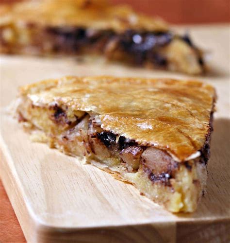 Galette des rois à la frangipane. Galette des rois à la frangipane, poires et chocolat - les ...