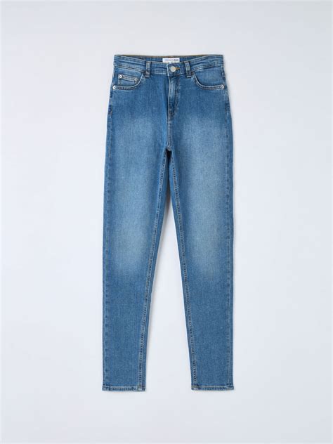 Skinny džínsy stredne svetlá modrá denim Online nákup Terranova