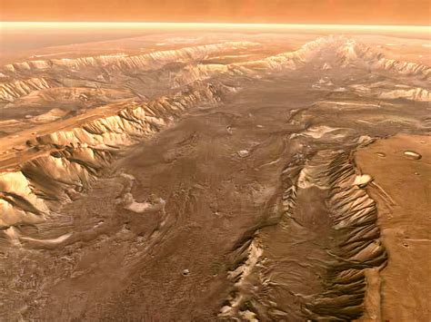 Nasas Hirise Camera Captures Stunning New Images Of Valles Marineris