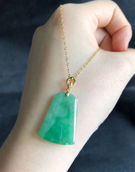 Natural Icy Jadeite Pendant 18k Gold And Pure Green Jadeite Necklace
