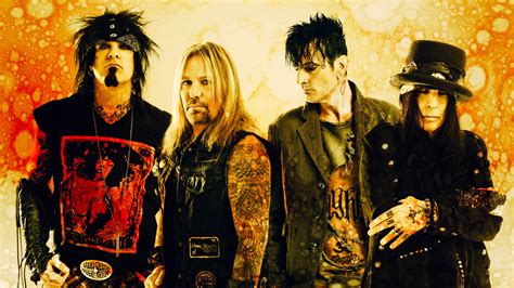 Mötley Crüe Confirms The Band Is Back Together Tour Details Scarce