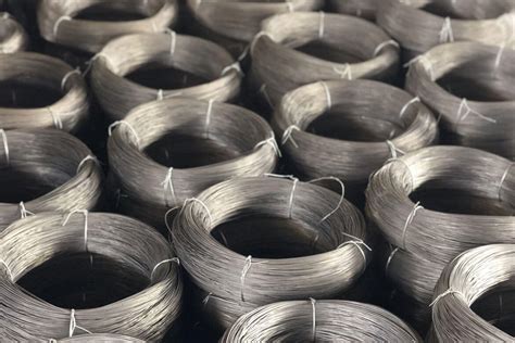 Many sore fingers and cursing not to mention the wire not even getting straight. Annealed Steel Carbon Wire - Al Qahtani Nails & Galvanized ...