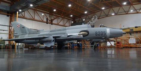 The Aviationist Polish Cold War Era Su 22 Fitters Have Received A New