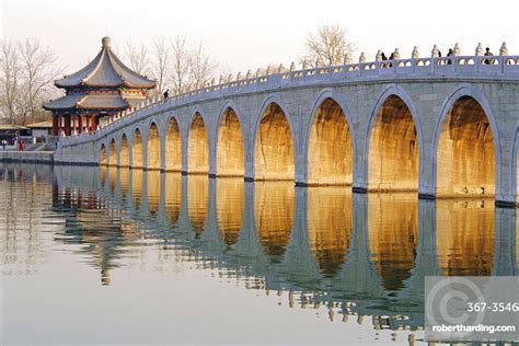Seventeen Arch Bridge Kunming Lake Stock Photo